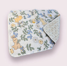 Load image into Gallery viewer, D03 Menstrual Bed Mat
